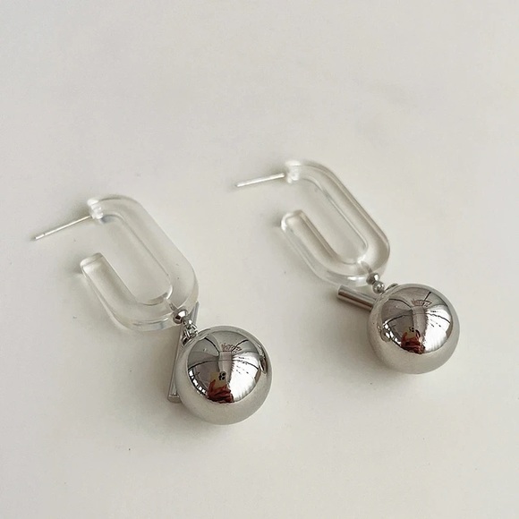 Vintage Jewelry - Korean Vintage Geometric Acrylic Metal Ball Silver Drop Earrings